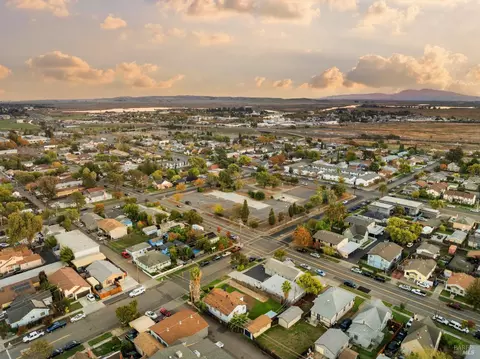 View/Area - 519 Taylor St, Fairfield, CA 94533 photo 6 of 6