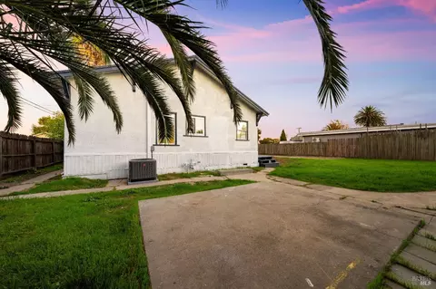 Exterior - 519 Taylor St, Fairfield, CA 94533 photo 9 of 15