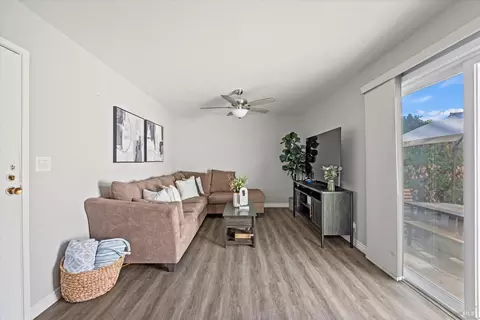 Living - 230 E Walnut St, Dixon, CA 95620 photo 1 of 2