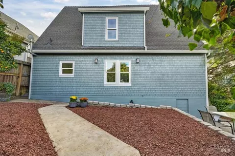 520 Napa St, Vallejo, CA 94590 photo 32