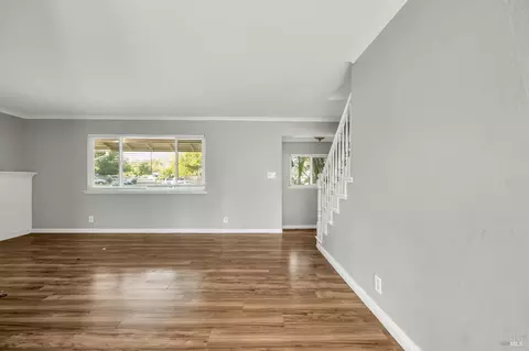 Living - 149 Donner Dr, Vacaville, CA 95687 photo 5 of 5