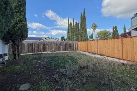 2725 Teton Ln, Fairfield, CA 94533 photo 31