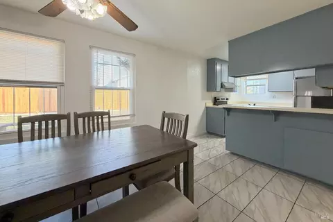 2725 Teton Ln, Fairfield, CA 94533 photo 12