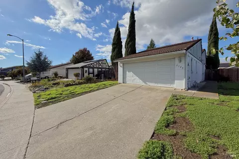 2725 Teton Ln, Fairfield, CA 94533 photo 3