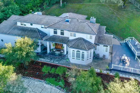 3368 Hidden Valley Ln, Fairfield, CA 94534