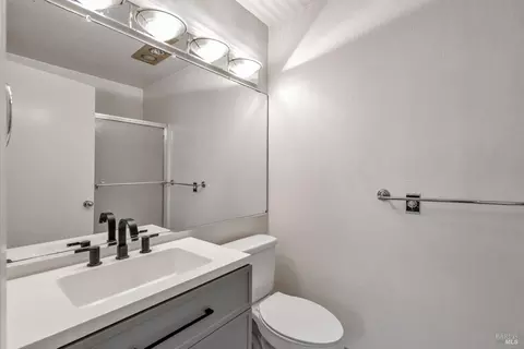 Bath - 505 Lighthouse Dr, Vallejo, CA 94590 photo 1 of 5