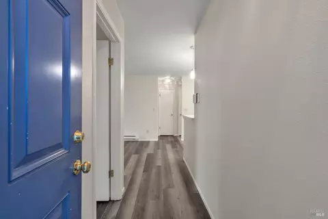 Entry Way - 505 Lighthouse Dr, Vallejo, CA 94590 photo 1 of 1