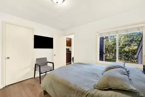 Bedroom - 91 14th St, Vallejo, CA 94590 photo 3 of 5