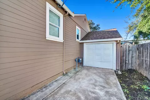 Other - 91 14th St, Vallejo, CA 94590 photo 1 of 9
