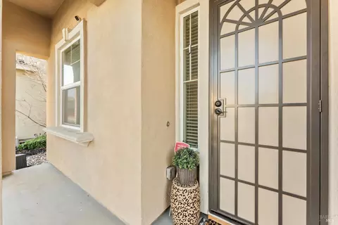 Entry Way - 625 Guild Rd, Vacaville, CA 95688 photo 1 of 11