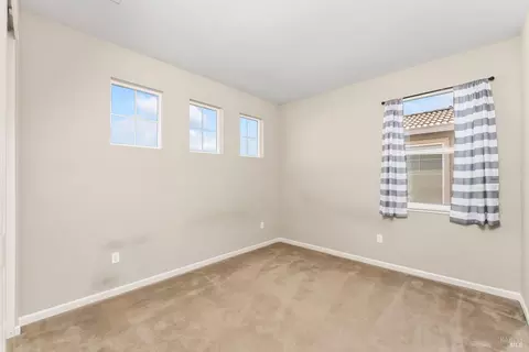 Bedroom - 625 Guild Rd, Vacaville, CA 95688 photo 8 of 9