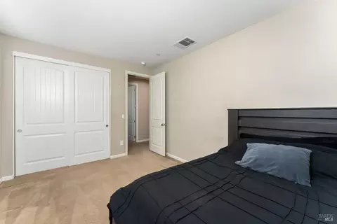 Bedroom - 625 Guild Rd, Vacaville, CA 95688 photo 5 of 9