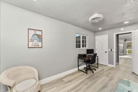 Entry Way - 7461 Putman Rd, Vacaville, CA 95688 photo 2 of 2