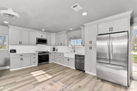 Kitchen - 7461 Putman Rd, Vacaville, CA 95688 photo 1 of 3