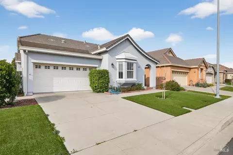 3079 Red Maple Ct, Vacaville, CA 95687 photo 3
