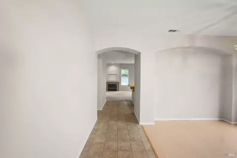 605 Alwin Dr, Dixon, CA 95620 photo 16