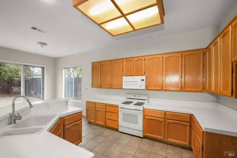 605 Alwin Dr, Dixon, CA 95620 photo 20
