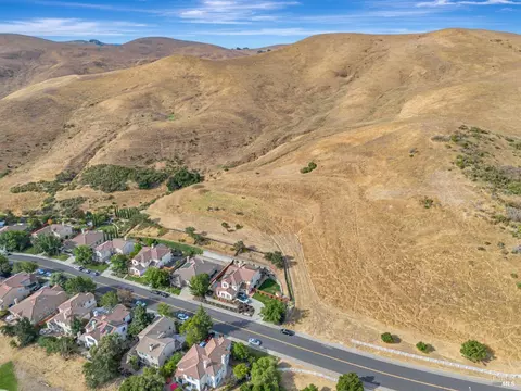 1607 Landmark Dr, Vallejo, CA 94591 photo 14