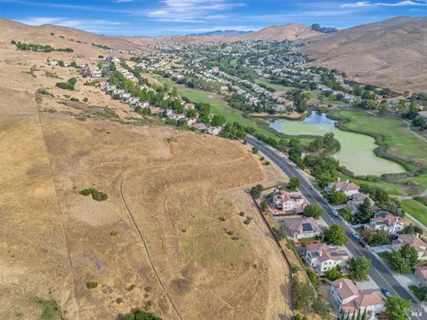 1607 Landmark Dr, Vallejo, CA 94591 photo 8