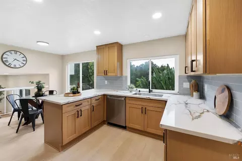 Kitchen - 1466 Granada St, Vallejo, CA 94591 photo 4 of 4