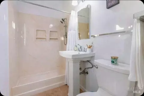 Bath - 148 Haggerty St, Vallejo, CA 94591 photo 2 of 2