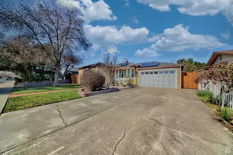 650 W C St, Dixon, CA 95620 photo 41