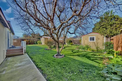 650 W C St, Dixon, CA 95620 photo 28