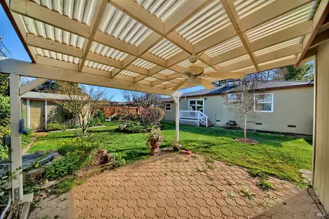 650 W C St, Dixon, CA 95620 photo 29