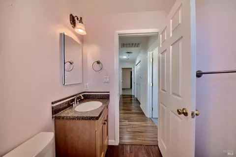 650 W C St, Dixon, CA 95620 photo 15