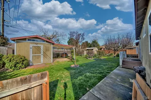 650 W C St, Dixon, CA 95620 photo 30