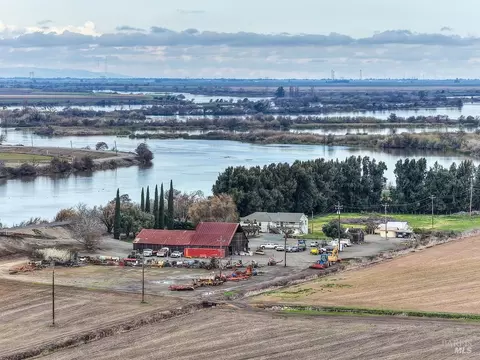 3834 State Highway 84, Walnut Grove, CA 95690