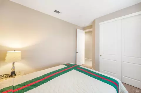 Bedroom - 2326 Cunningham Dr, Fairfield, CA 94533 photo 3 of 6