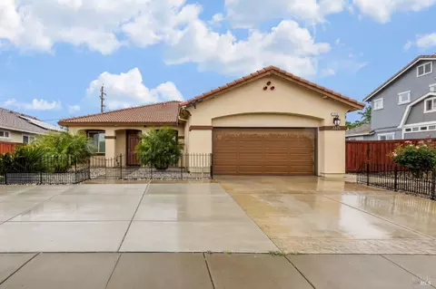 Exterior - 2326 Cunningham Dr, Fairfield, CA 94533 photo 11 of 11