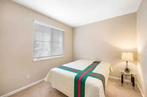 Bedroom - 2326 Cunningham Dr, Fairfield, CA 94533 photo 4 of 6