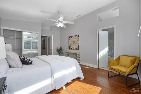 Bedroom - 1825 Whiting Ct, Dixon, CA 95620 photo 7 of 7