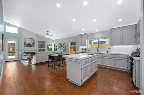 Kitchen - 1825 Whiting Ct, Dixon, CA 95620 photo 1 of 9