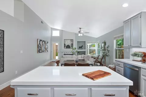 Kitchen - 1825 Whiting Ct, Dixon, CA 95620 photo 8 of 9
