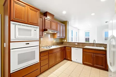 Kitchen - 7256 Willow Creek Cir, Vallejo, CA 94591 photo 1 of 4