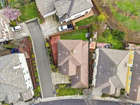 View/Area - 7256 Willow Creek Cir, Vallejo, CA 94591 photo 4 of 18