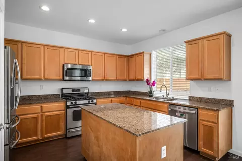 5138 Rowe Dr, Fairfield, CA 94533 photo 10