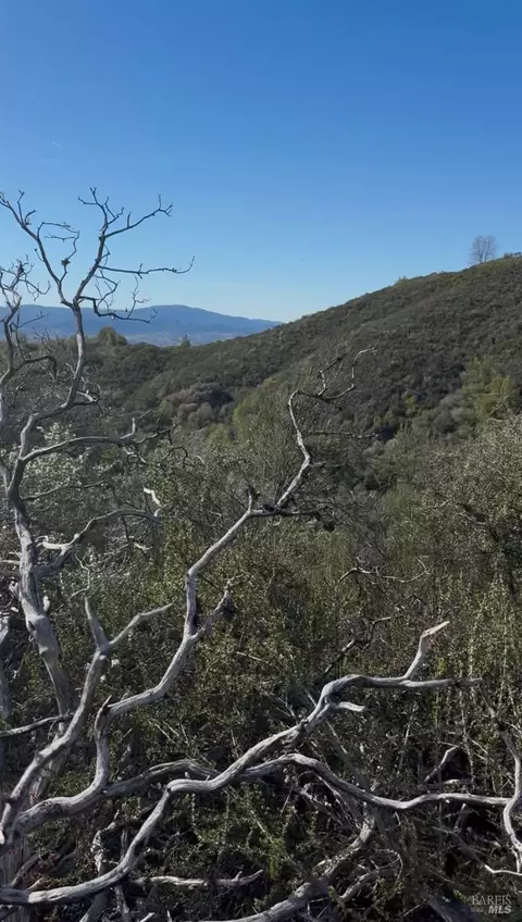 7700 8 W 25 Trl, Lucerne, CA 95458