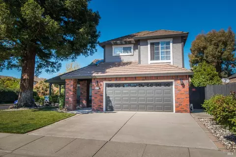 Exterior - 463 Eagle Ln, Vacaville, CA 95687 photo 2 of 16