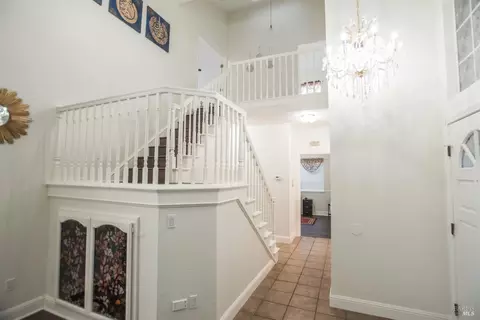 Entry Way - 463 Eagle Ln, Vacaville, CA 95687 photo 3 of 13