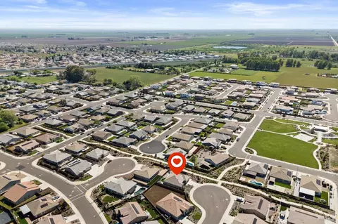 View/Area - 625 Peony Ct, Dixon, CA 95620 photo 9 of 14