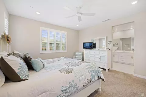 Bedroom - 625 Peony Ct, Dixon, CA 95620 photo 8 of 8