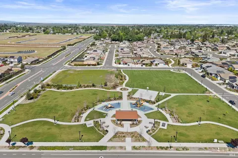View/Area - 625 Peony Ct, Dixon, CA 95620 photo 14 of 14
