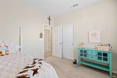 Bedroom - 625 Peony Ct, Dixon, CA 95620 photo 4 of 8