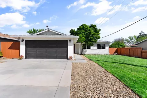 2438 Oceanic Dr, Fairfield, CA 94533