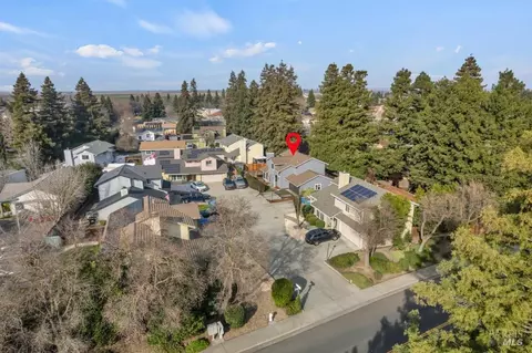 View/Area - 1320 Angela Ct, Dixon, CA 95620 photo 1 of 4