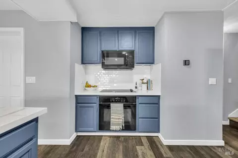 Kitchen - 1320 Angela Ct, Dixon, CA 95620 photo 5 of 5